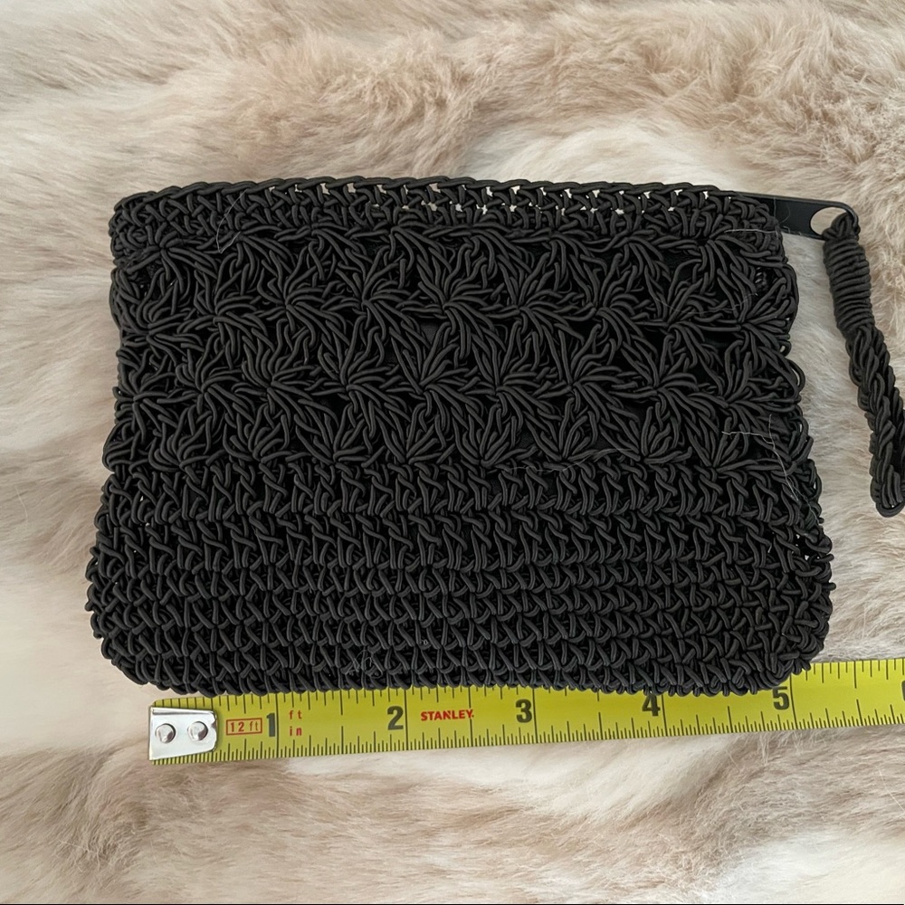 Crochet Vintage Black Coin Purse 5” wide x 4”tall pre-owned